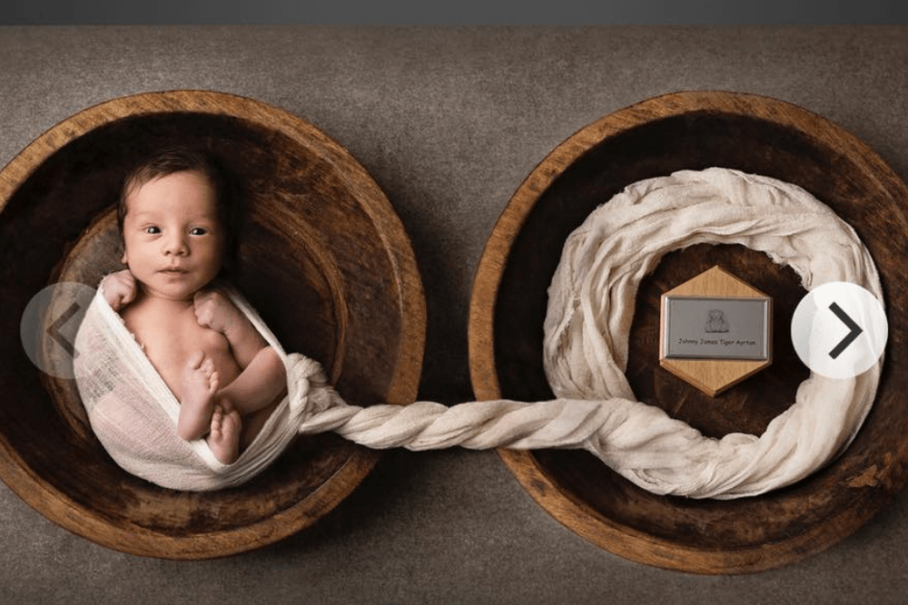 Sarah Simmons, zdjęcie noworodka, ciąża bliźniacza, śmierć dziecka