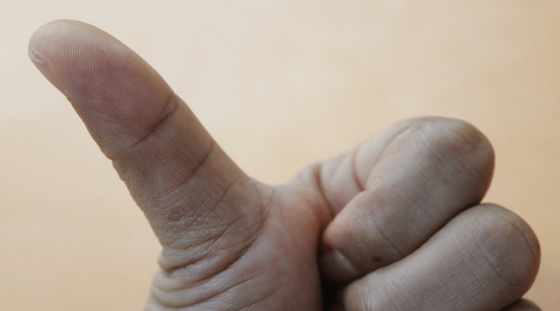 kciuk, dmuchanie w kciuka, sposoby na stres, jak zredukować stres, stres sposoby