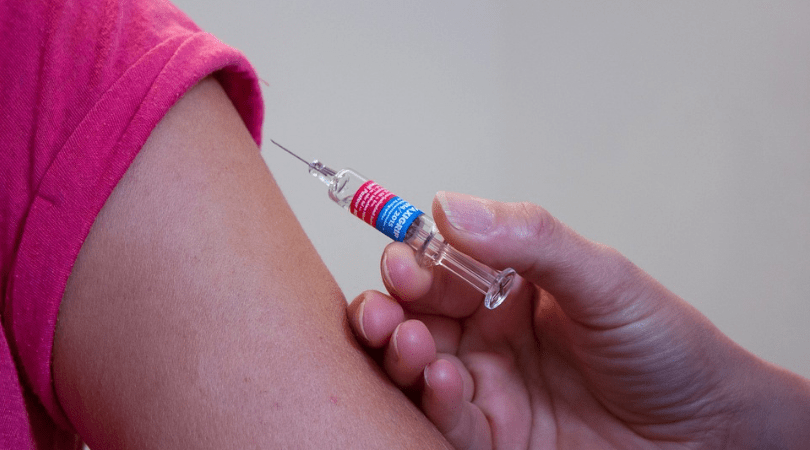 szczepienie dzieci, szczepionka, antyszczepionkowcy